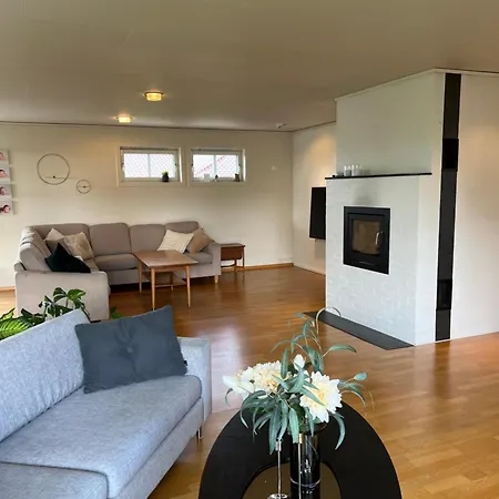 Tatil Evi Fredelig Og Romslig Hus Med Fem Soverom
