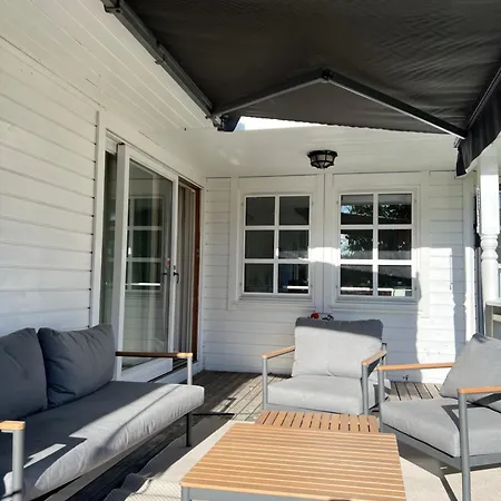 Fredelig Og Romslig Hus Med Fem Soverom Tatil Evi *