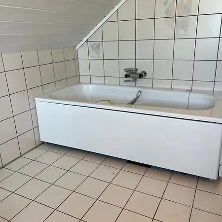 Fredelig Og Romslig Hus Med Fem Soverom