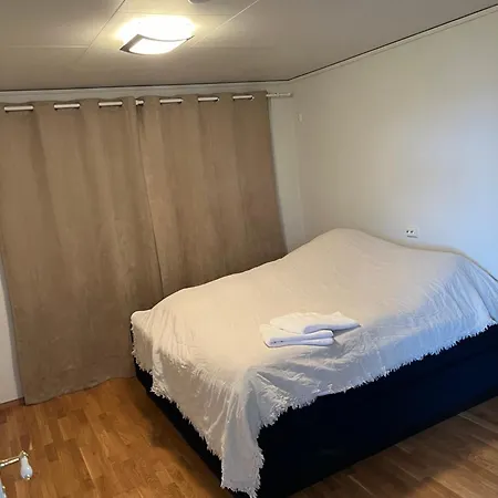Fredelig Og Romslig Hus Med Fem Soverom Tatil Evi *